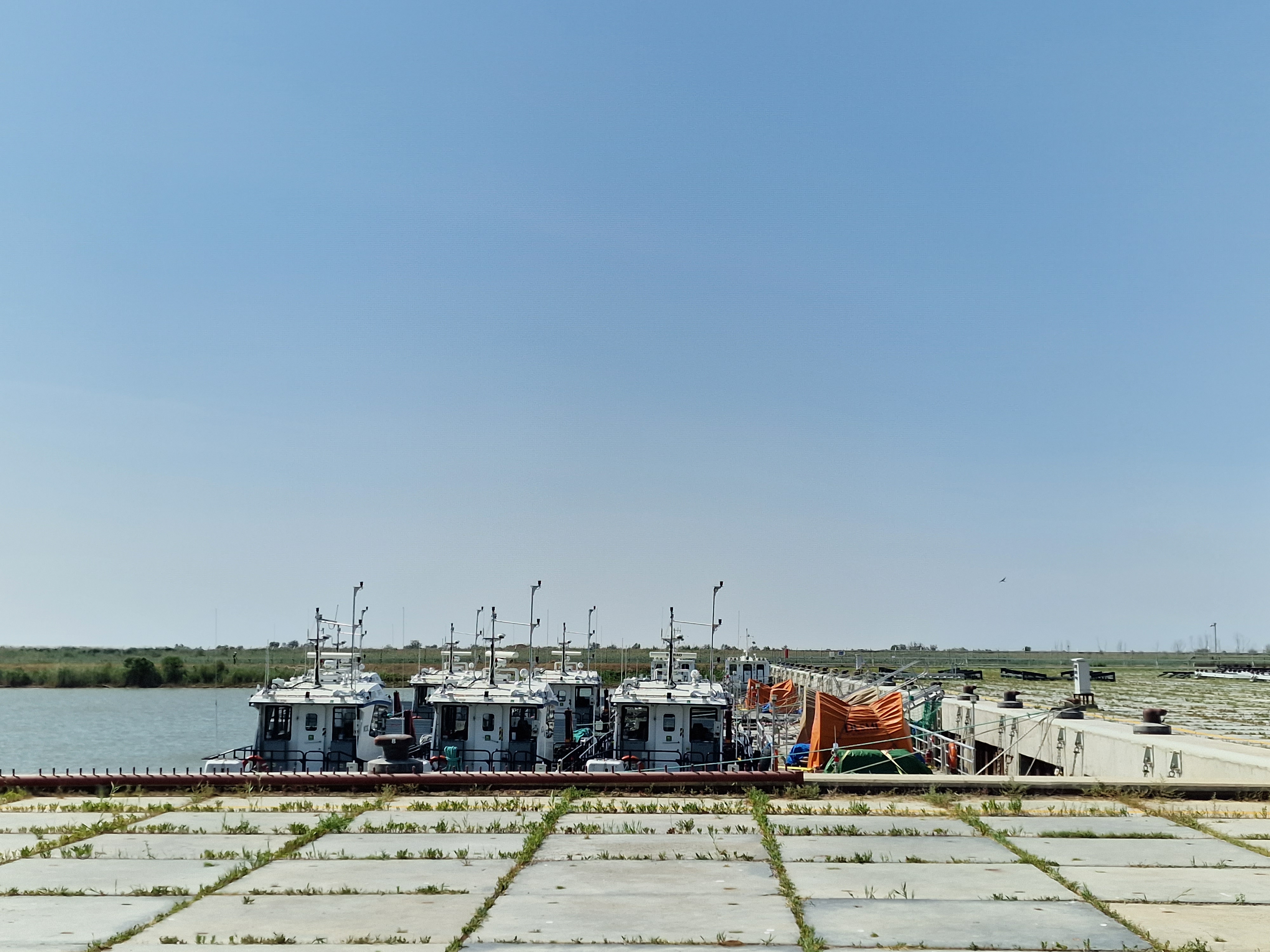 Phase 3. Current repair of the North Caspian Environmental Oil Spill Response Base in the village of Damba, Atyrau region – works on repair and painting of floors with epoxy-polyurethane coating, incl