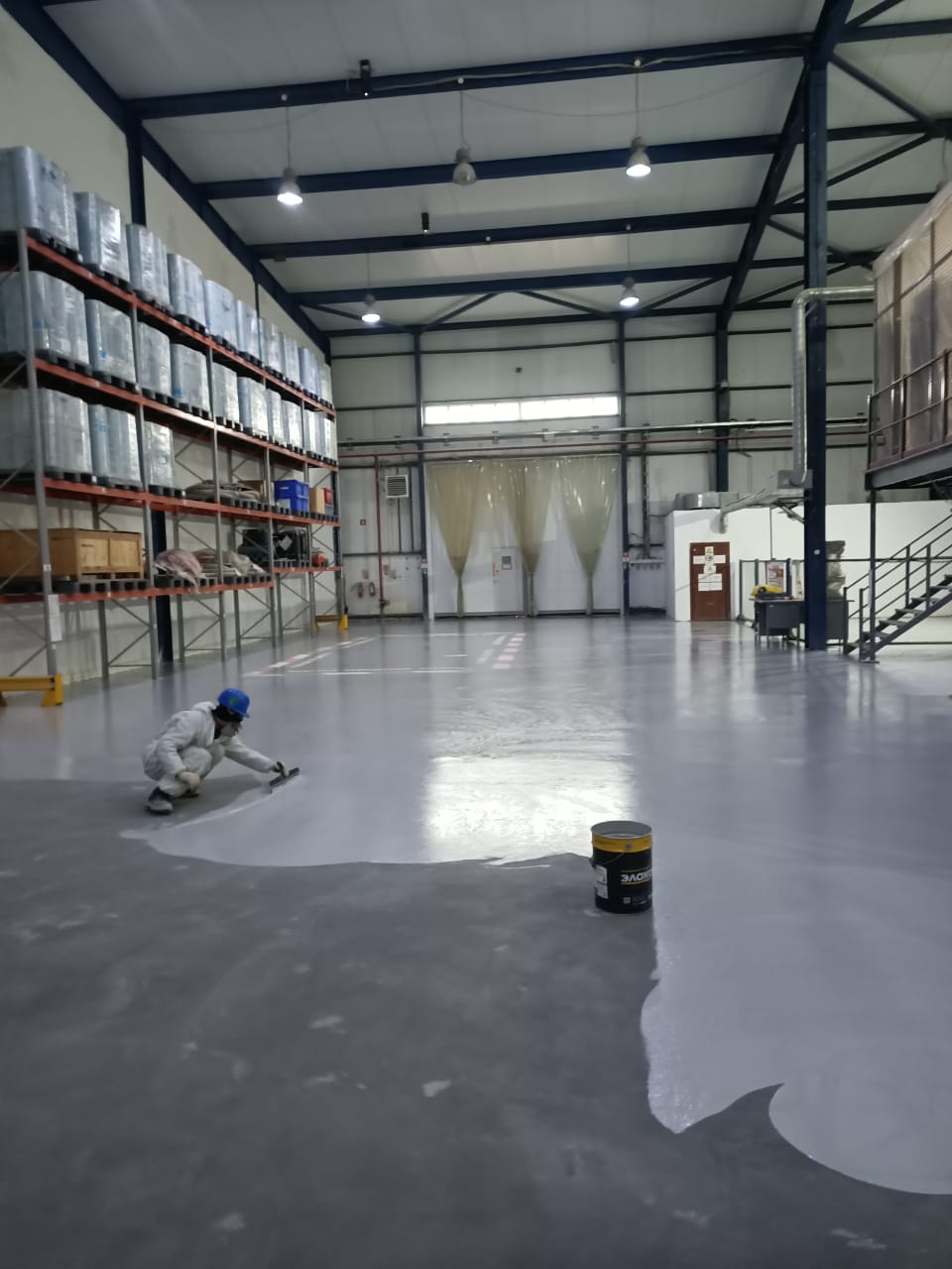 Painting and varnishing works